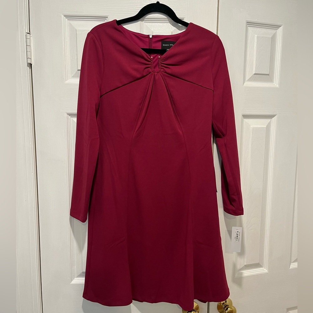 Donna Morgan long sleeve midi with ruched and gold detail